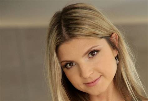 gina gerson age